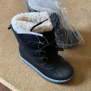 Kids snow boots